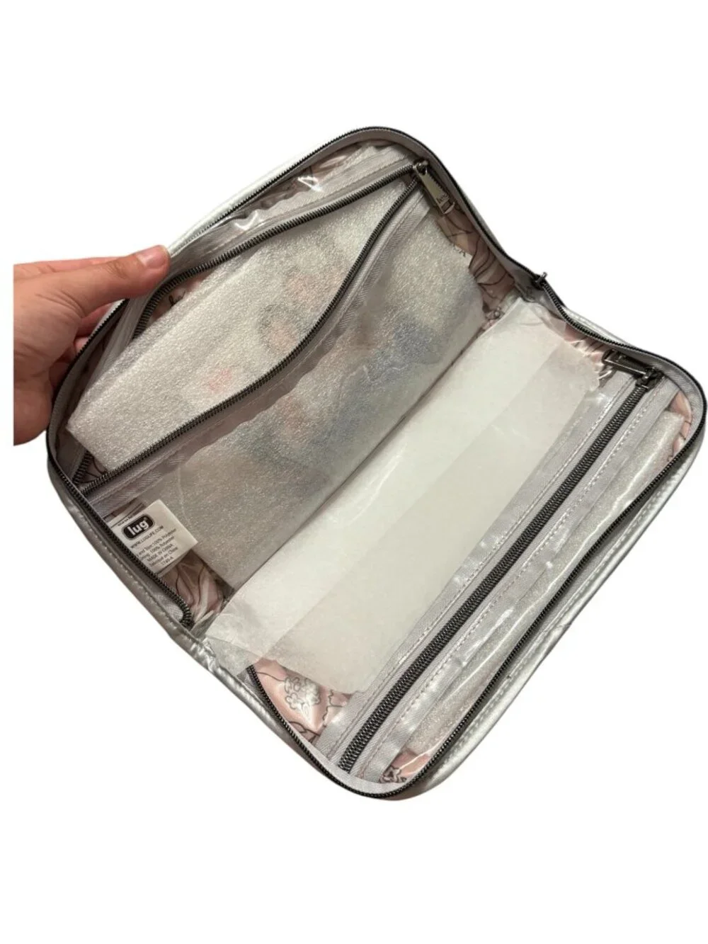 Lug Flash Metallic Silver Travel Cosmetic Bag Organizer Case NWT